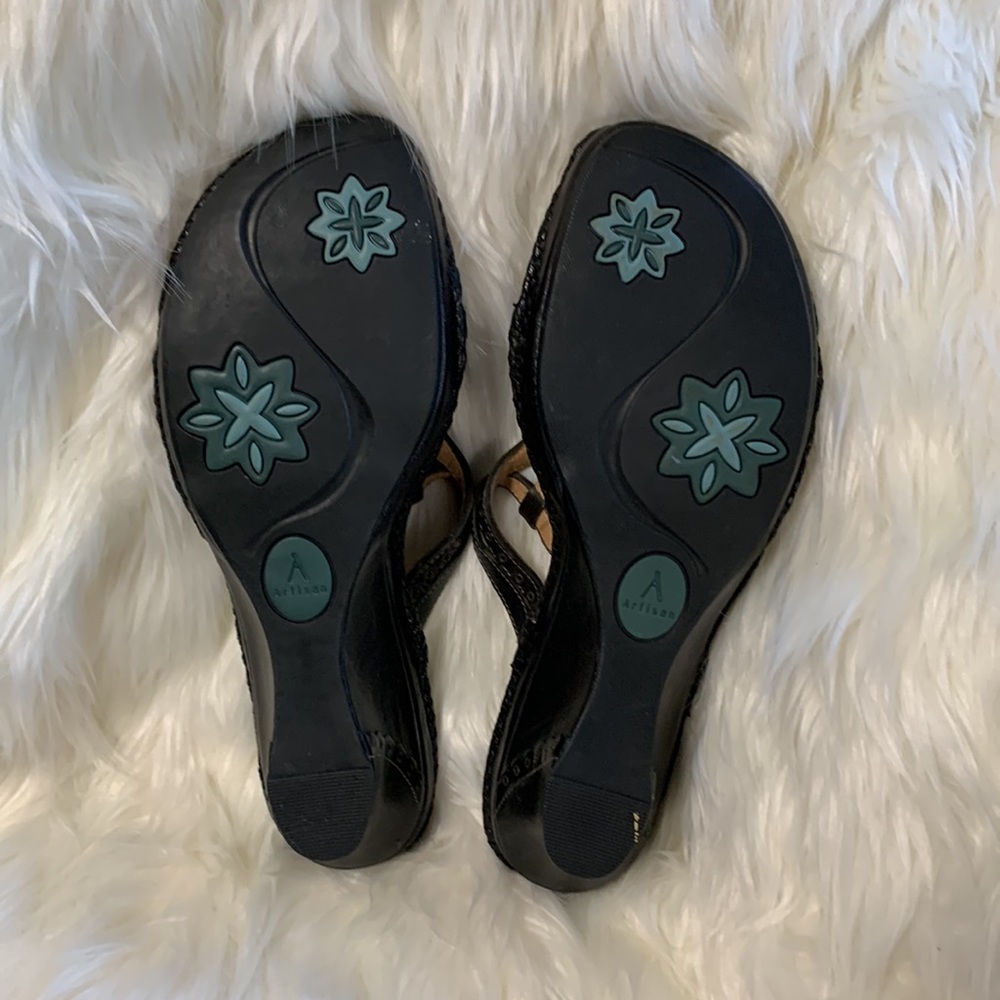 Clarks Sandals - Picture 2 of 4